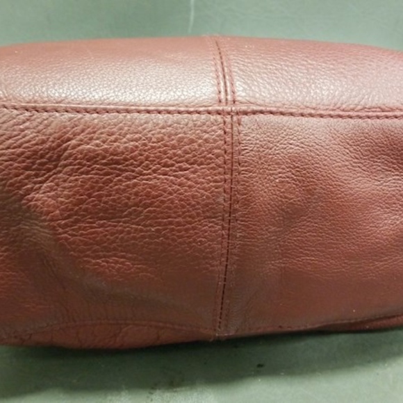 Fortuna Valentino Deep Red Shoulderbag Purse - Picture 5 of 7